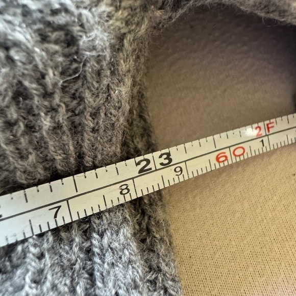 Lululemon Seva Sweater Merino Wool size Medium Heathered Medium Grey size 8 - Picture 5 of 5